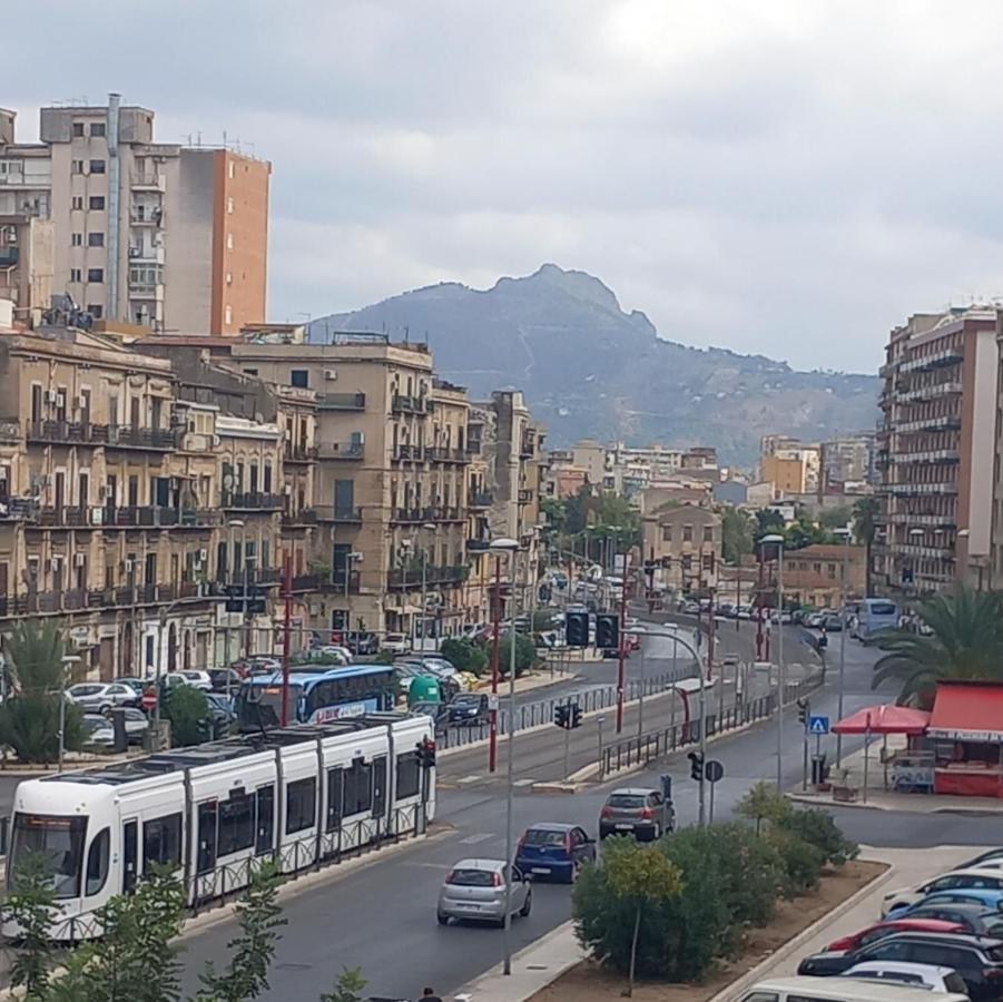 Aa Central Station Palermo Luaran gambar